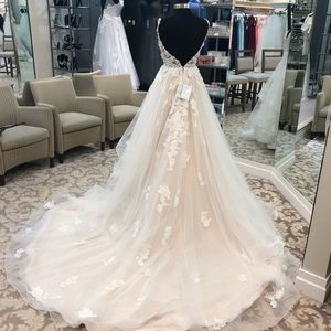 moonlight bridal h1394